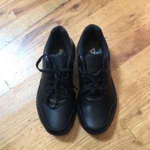 Reebok Slip Resistant Work Shoe Women’s Size 7